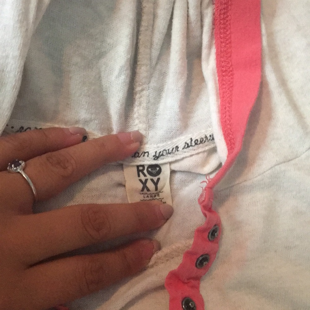 Pullover button lightweight sweater